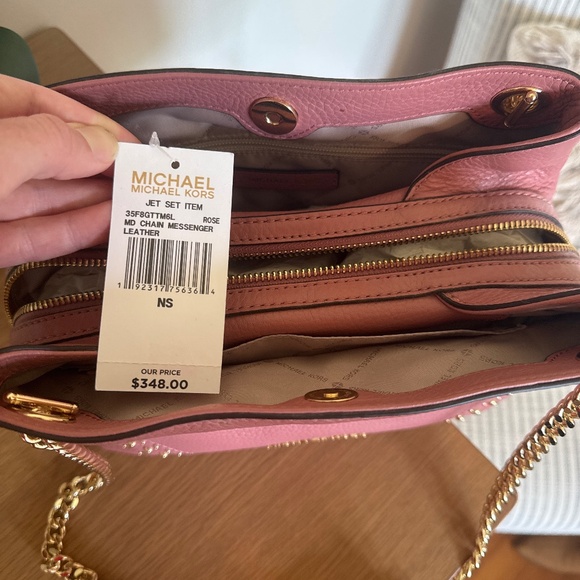 Genuine Michael Kors Blush Leather Satchel - Picture 5 of 9